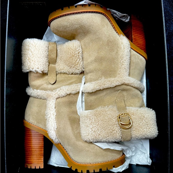 COACH HARLIE SUEDE BOOTIE Size 8 - Picture 1 of 5